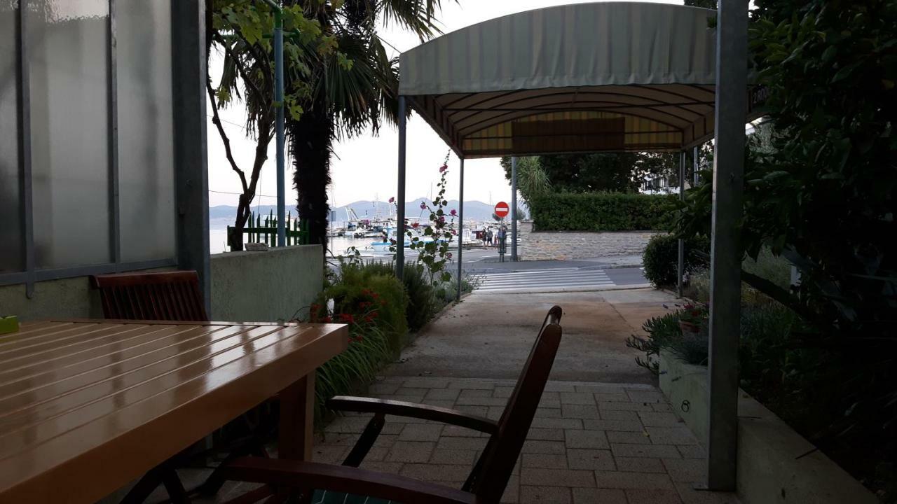 Apartment Popona Zadar Eksteriør bilde